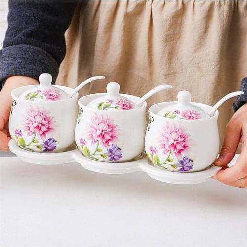 European Ceramic Seasoning Bottles Kitchen Cooking Tools Spice Jars With Spoon Lid and Tray Condiment Container Sugar Salt Bowl