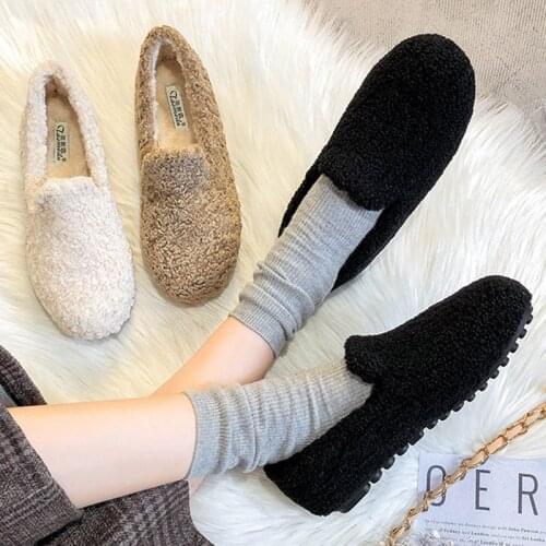 Lambswool Moccasins women muffins winter plush shoes women ballerina plus size 34-43 eapadrilles net celebrity cozy fur flats