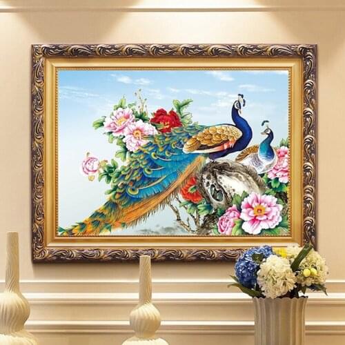 5D Round Diamond Painting Kits Cross Stitch Drill Embroidery Paste for Peacocks Gifts