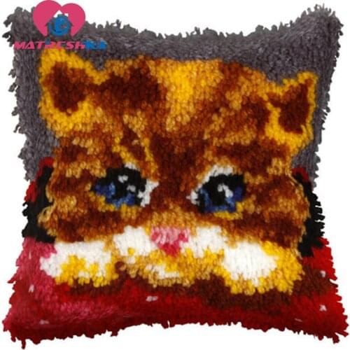 Cat carpet embroidery kits pillow cross stitch latch hook kit needlework button package do it yourself latch hook rug kits