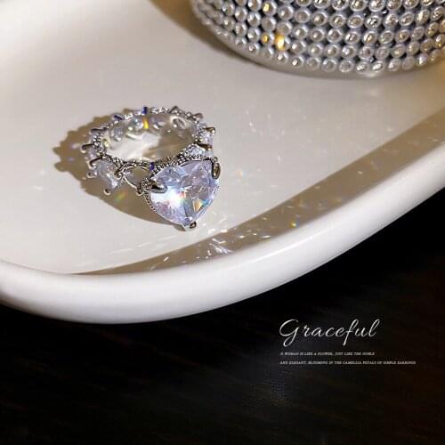 Peadrglf Wedding Rings