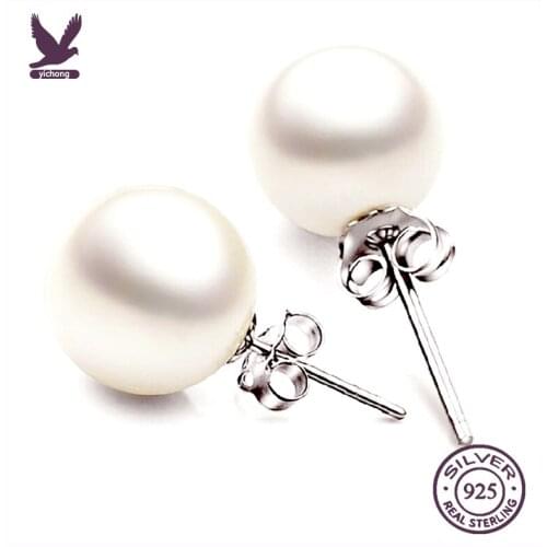 Yichong Piercing Earrings