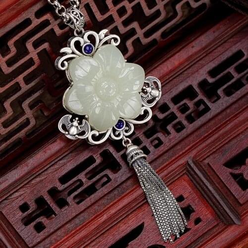 2018 Fashion Silver S925 Pure Silver Antique Mosaic And Tian Yu Baiyu Bat Tassel Lady Sweater Chain Pendant Wholesale