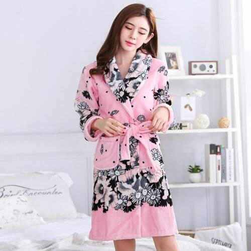 Autumn and Winter Womens Bathrobe Flannel V-neck Cardigan Simple and Versatile Long-sleeved Home Service Sleep Tops Bath Robe