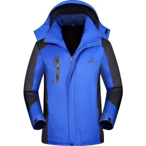 NEW Outdoor Sport Softshell Jackets Mesh Breathable Quick-Dry Windproof Jacket Camping Hiking Men Brand Outdoor Windbreaker