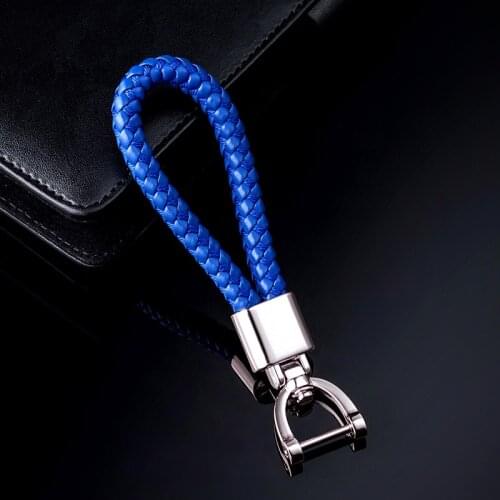 New Fashion Hand Woven Leather Car KeyChain 360 Degree Rotating Horseshoe Buckle Jewelry Key Rings Holder Christmas Gifts