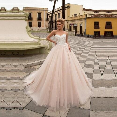 Pink Sweetheart Long Sleeves A Line Tulle Wedding Dress Lace Appliques Bridal Gown Vestido De Noiva with Train Free Shipping