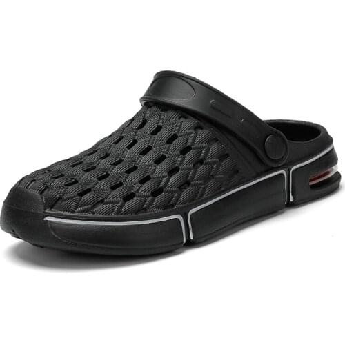 Mens Shoes Summer Hole Sandals Breathable Casual Outdoor Non-Slip Beach Slipper Fashion Light Trend Soft Walking Shoes Men