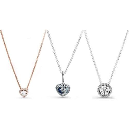 2020 Winter New Exquisite Spinning Globe Snowflake Necklace, Charming Jewels For Romantic Engagement Gifts Couples