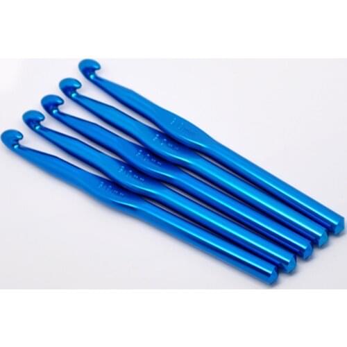 9mm Random Color Aluminum Crochet Hook Set Hand Sewing Knitting Needles DIY Handle Crafts Home Supplies 15 cm long, 1 PC