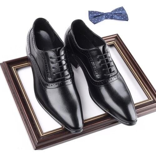 2021 New European British Shoes Mens Shoes in Europe and the Popular Business Dress Breathable and Wear-resistan Shoes