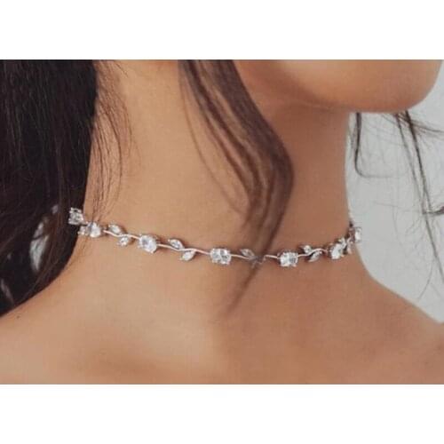 Sweet Women Fashion Crystal Leaf Choker Necklace for Women Party Simple Collar Necklace Jewelry Gifts