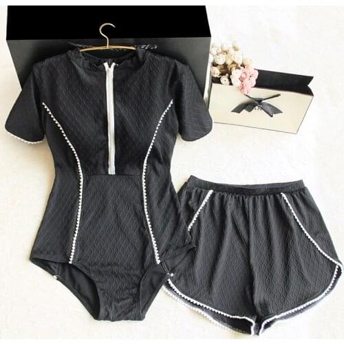 2021 New Women Short Sleeve One Piece Swimwear Sport Bathing Suit Swimming Beach Wear Ladies Monokini Swimsuit with Shorts