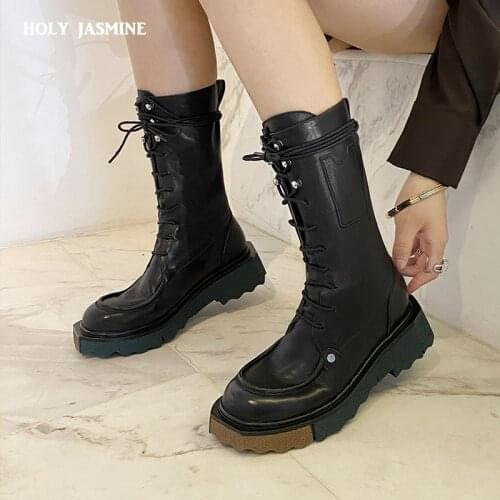 2021 Winter New Black Combat Ankle Boots for Women Lace Up Buckle Strap Woman Shoes Winter Biker Boots Big Size Platform Boots