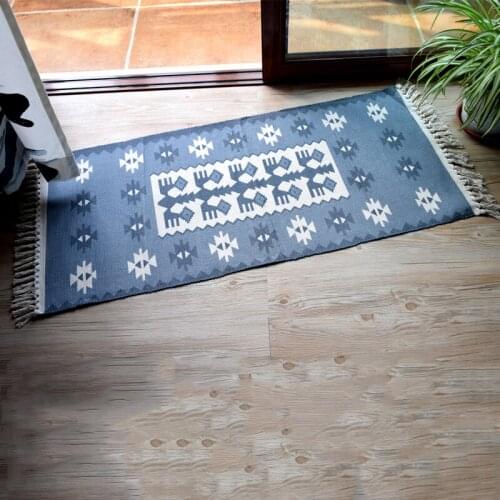 Bohemian Retro Hand Woven Tassel Bedside Rug Cotton Carpet Door Mat Geometric Floor Mat Living Room Bedroom Home Decoration