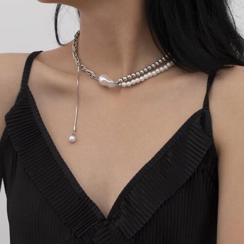 Modern Jewelry Chain Necklace New Asymmetrical Metal Material Round Beads Simulated Pearl Pendant Necklace For Women Gifts