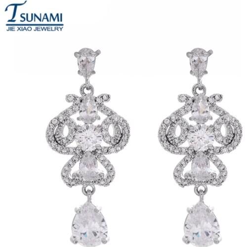 The new 2018 fashion zircon earrings, 4 kinds of color, high quality of women jewelry, suitable for various occasions the bride
