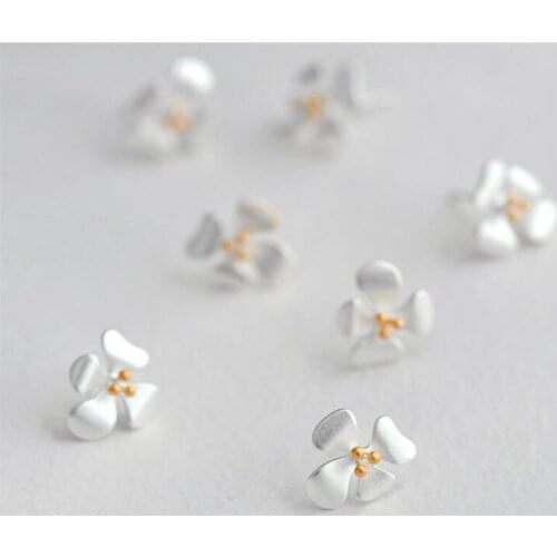 Hot Fashion Sweet Cute Earrings Korean Bohemian Lovely Flower Stud Earrings for Women Girls Trendy Floral Party Jewelry Gift