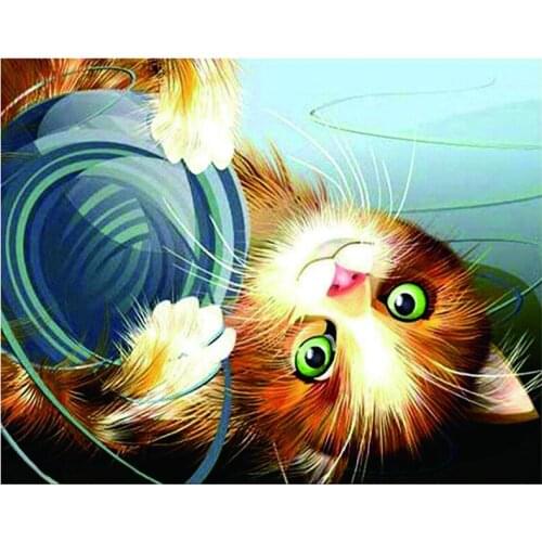 New 5D DIY Full Round Diamond Painting Cartoons Playful Cat Cross Stitch 3D Embroidery Rhinestone Mosaic Home Decor Art Y1590