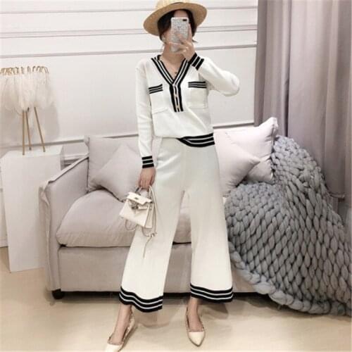 Runway Women Knitted 2 Piece Set Fashion V collar Long Sleeve Knitted Pullover+Wide Leg Pants Set Women Casual Tracksuit Set
