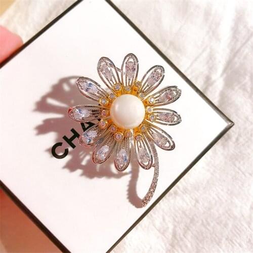 2020 Exquisite Sunflower Brooches Pin Cubic Zircon Jewelry Coat Dress Scarf Hat Pins Banquet Accessories Gifts broches Women Men