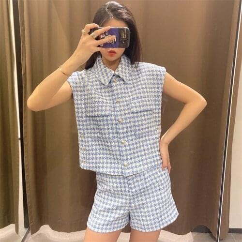 MESTTRAF Women 2021 Fashion Small Fragrance Style Lapel Flap Patch Pocket Decoration Texture Sleeveless Vest Streetwear