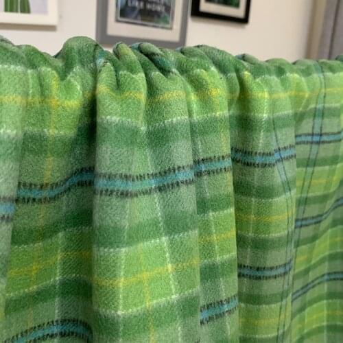 White waxberry 154cm 700g/m Fresh green plaid double-sided wool fabrics clothes Garment sewing materials Free shipping