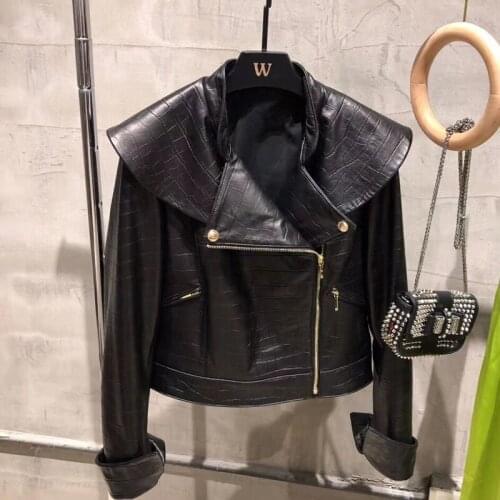 2021 Arrival New Womens Coat Spring Genuine Leather Jacket With Oversized Collar Crocodile Texture Fur Topcoat Female