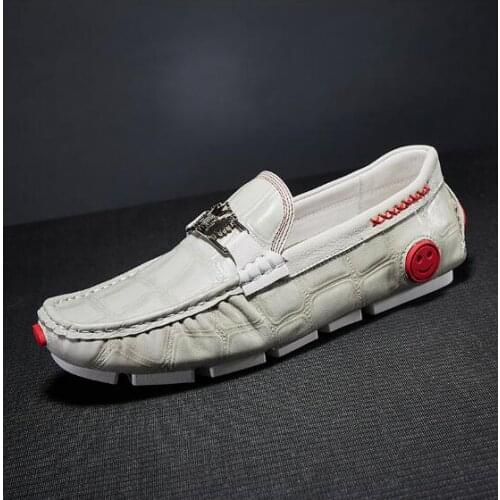 2018 Summer Hot Genuine leather White Peas Shoes Comfortable Mens Leisure Shoes