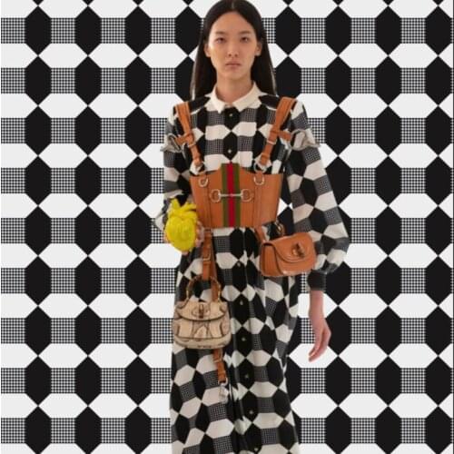 Polyester stretch satin fabric European brand G series black and white geometric pattern digital printing skirt sewing fabric