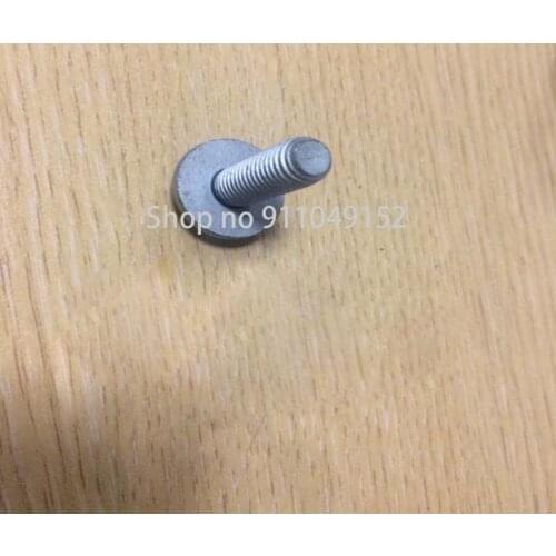 CAR hex bolt and flat washer bm wF10 523I N52N F10 523I N53 F10 525D N57 F10 528I N53 Reinforcement body