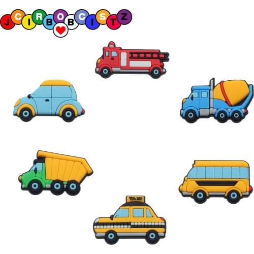 1pcs Cute Cartoon Auto Parts Patch Garden Hole Shoes Flower Shoes Buckle