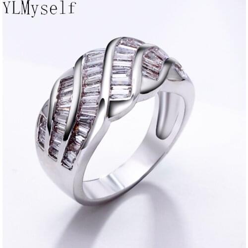 Shine Female Ring 2021 Elegant Fashion Jewelry White And Gold Color AAA Cubic Zirconia Crystal Copper Rings for Women