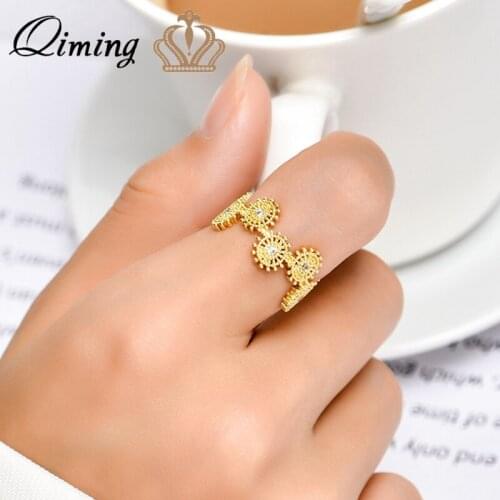 Crystal Women Gold Ethnic Rings Ladies Female Crystal Flower Bohemia Jewelry Accessories Open Ring Bague Gift