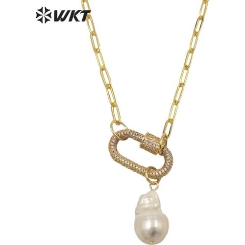 WT-JN152 Wholesale fashion gorgeous Natural freshwater Baroque Pearl necklace Gold micropave CZ clasp decorative pearl necklace