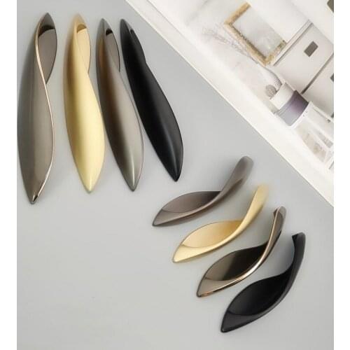 1PCS Modern S-shaped Handles Zine-alloy Cabinet Pulls Drawer Knobs for Cupboard Wardrobe Door Furniture Hardware Accessories