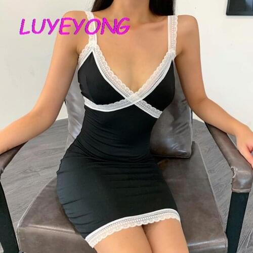 Black Sexy Women Deep V Neck Dress 2020 Summer Lady Cross Lace Patchwork Mini Party Backless Sleeveless Basic Gothic Dresses