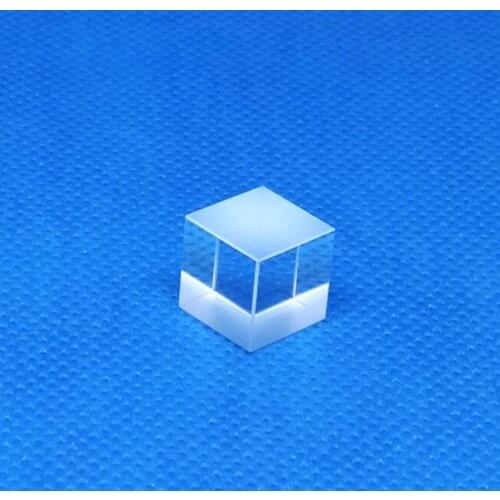 PBS Polarizing Beam Cube Splitter Prism Visible Light Lens for 650nm Red Lasers 10mm Diameter