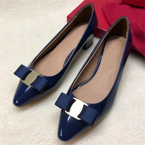 2020 Fashion Womens Shoes Pointed Toe Shoes For Woman Genuine Leather Low Heels Womens Pumps Shoes Shallow Ladies Shoes 34-41