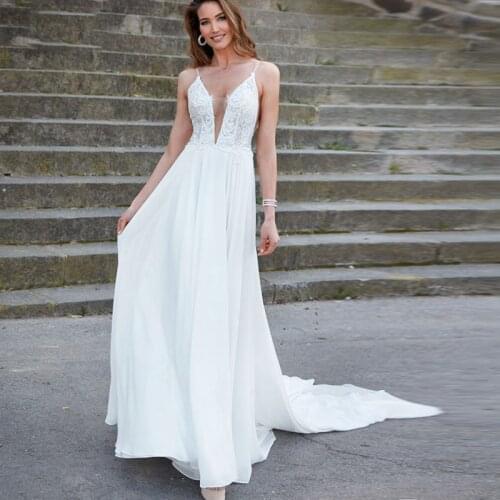 Spaghetti Strap Beach Wedding Dresses 2021 White Appliques Chiffon Bridal Gowns A-line Court Train Simple vestido de noiva
