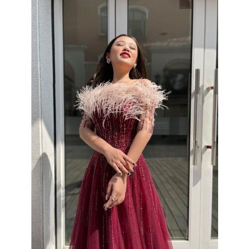 A Long Floor-length Red Feather Gowns Beading Gowns Fashion Ladies Evening Dresses Long Luxury Host Dress For Wedding Party
