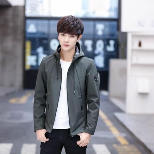 Mens coat thin section 2019 spring and Autumn New Korean youth jacket mens autumn trend clothes mens handsome