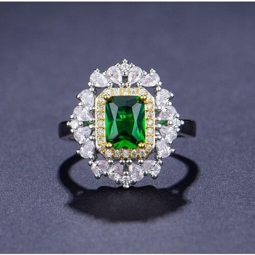 2021 New Luxury Big Square Simulation Emerald Tourmaline Zircon Rings Fo R Women Wedding Engagement Elegant Jewelry Bague