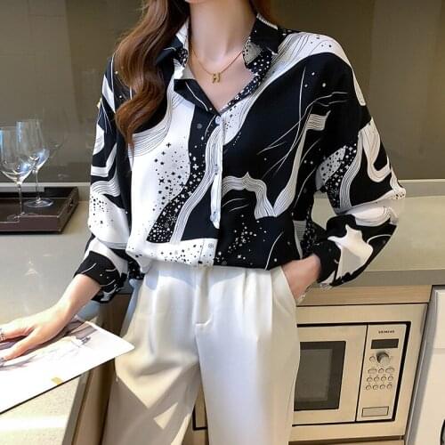 Chikichi Fashion Lapel Long-sleeved Satin Printed Shirt 2021 Autumn New Style French Elegant Loose Silk Shirt Women Plus Size
