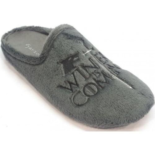 Slippers home made room for boy Winter is coming from Garzón