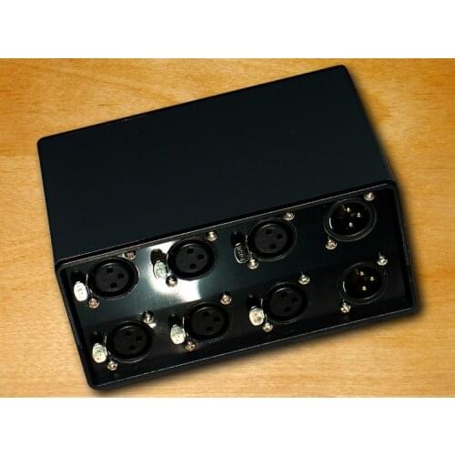 Stereo Two-way or Three-way balance input XLR Audio Signal Balanced Input Switcher audio input selector