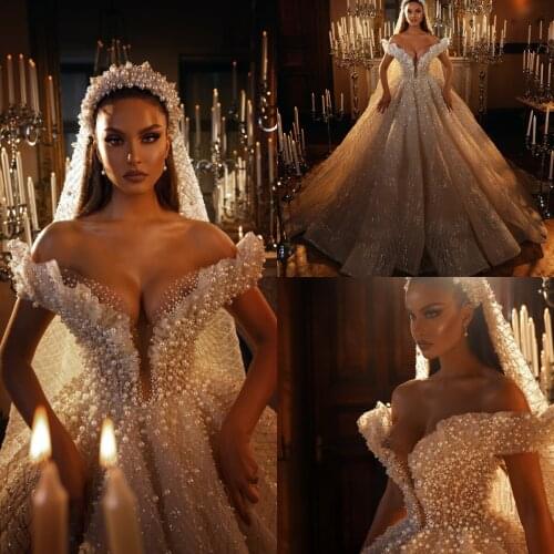 Luxury Ball Gown Pearls Wedding Dresses Dubai Church Off The Shoulder Beads Crystal Appliqued Bride Gowns Sweep Train Princess