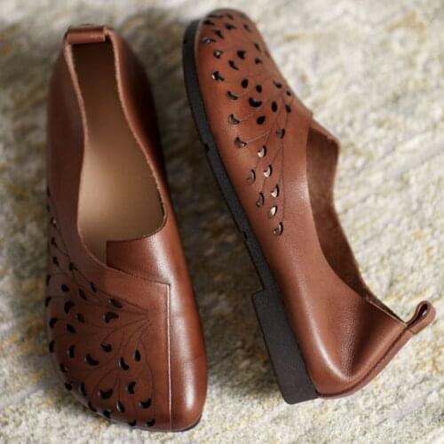 Retro Womens Loafers 2021 Soft Leather Flat Summer Shoes Women Hollow Handmade Luxury Flats Shoes Ladies 2021