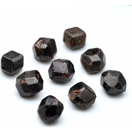 Natural Red Garnet Original Healing Crystal Quartz Stone Rock Specimens