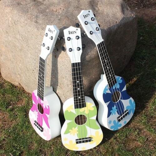 21inch Ukulele Beautiful Flower Pattern Basswood Ukelele 4 Strings Instrument with Bag+Strap+String+Capo for Music Performance